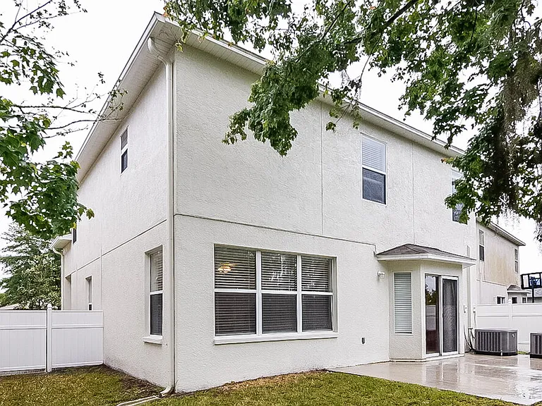 10138 Perthshire Cir — Photo 13