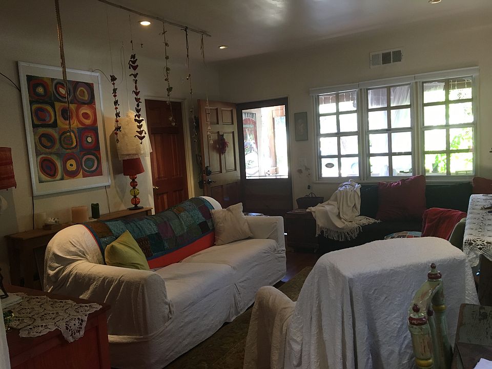 1st image of 212 E Aliso St