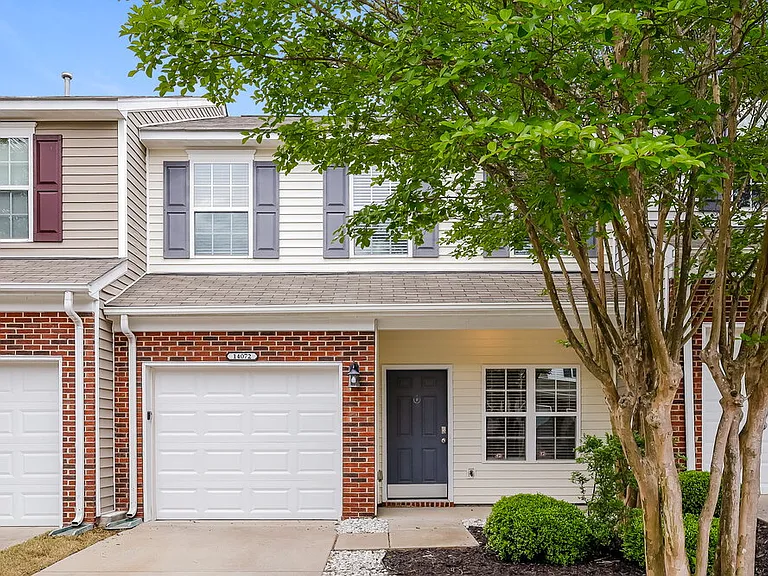 14072 Singleleaf Ln — Photo 1