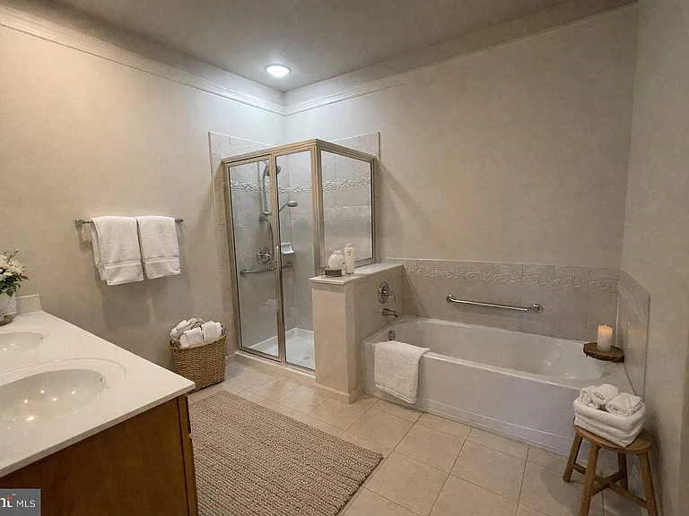 1208 Colts Cir #F — Photo 4