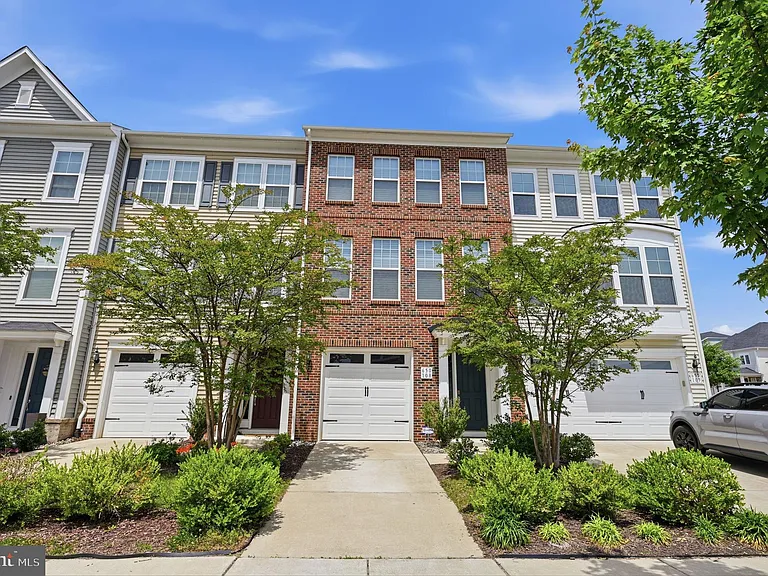 650 Aspen Rd #108 — Photo 2