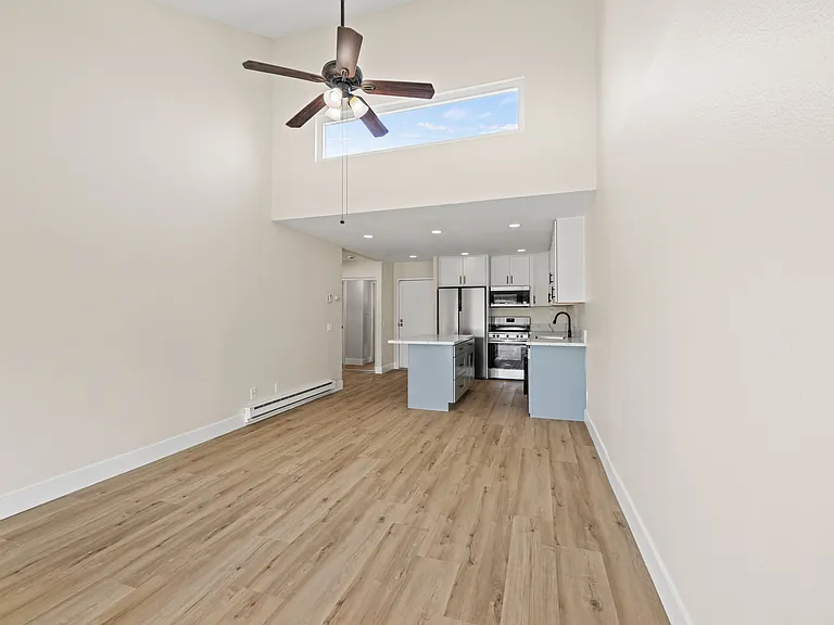 8034 Linda Vista Rd #2G — Photo 6