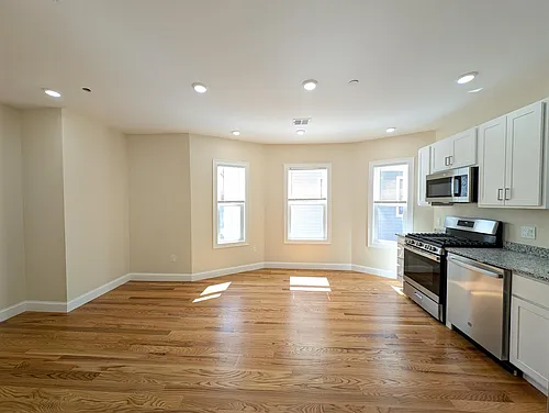 22 Holyoke Rd #3 Photo 1
