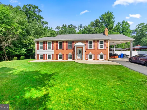 3625 Forest View Dr, Waldorf, MD 20601