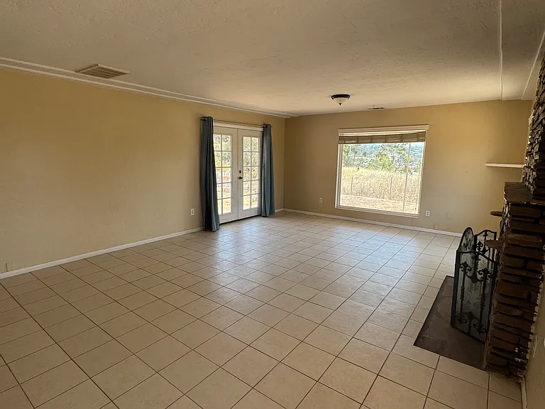 3917 Quarry Rd — Photo 10
