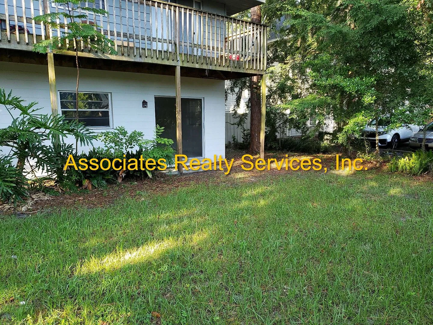 Primack- Bridges Quarter - 602 — Photo 2