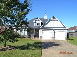 7 President Dr, Fort Mitchell, AL 36856