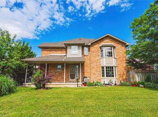 1000 Upper Paradise Rd #8, Hamilton, ON L9B2S7