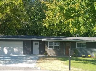 6406 Jaycox Rd, North Ridgeville, OH 44039