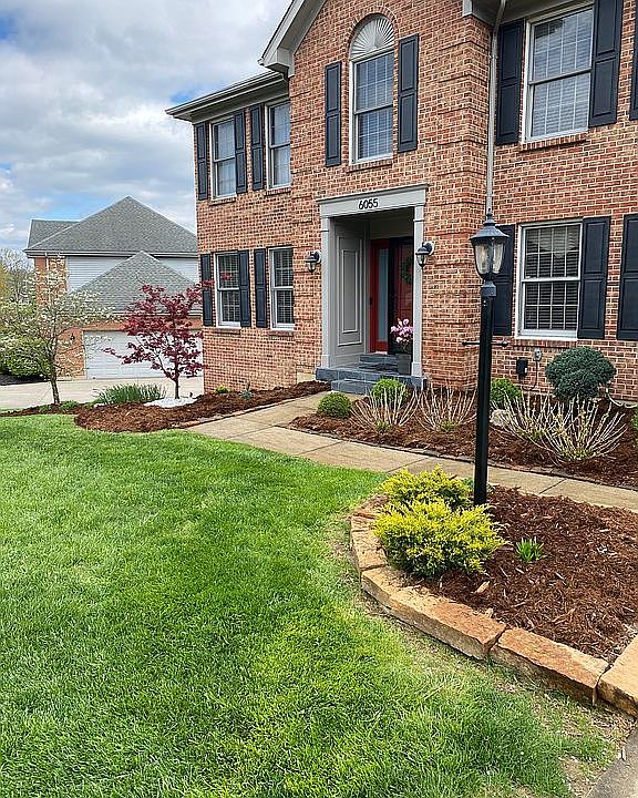 2nd image of 6055 Christopher Ln