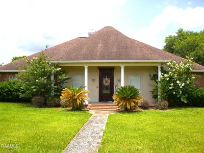 101 David St, Breaux Bridge, LA, 70517