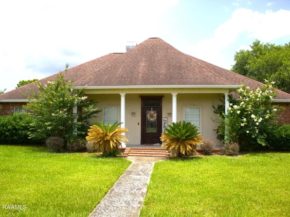 101 David St, Breaux Bridge, LA 70517