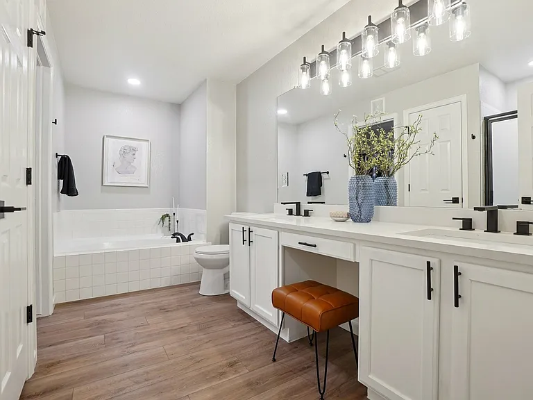 4271 S Blackhawk Cir #2C — Photo 21