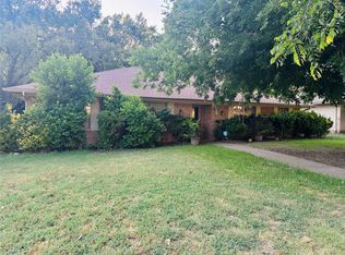 4727 Ashbrook Rd, Dallas, TX 75227