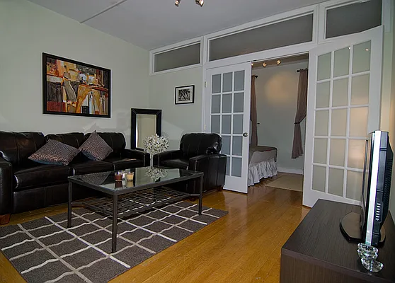 Rented by Sterling Holdings | media 11