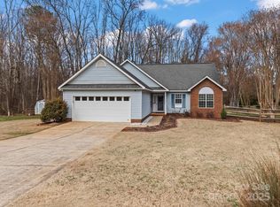 12701 Cypress Springs Rd, Huntersville, NC 28078