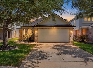 15410 Hickory Dale St, Cypress, TX 77429