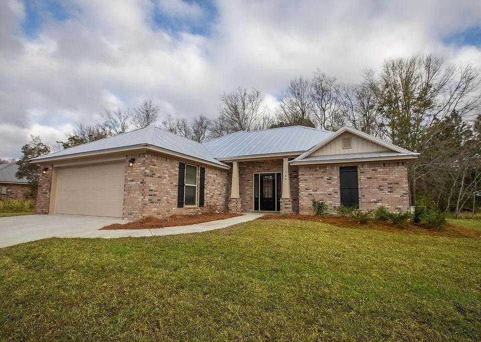 165 Summerfield Dr