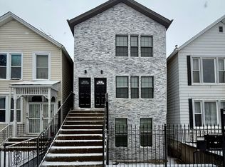 2702 S Union Ave, Chicago, IL 60616
