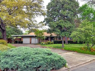 108 Mildred Ln, Benbrook, TX 76126