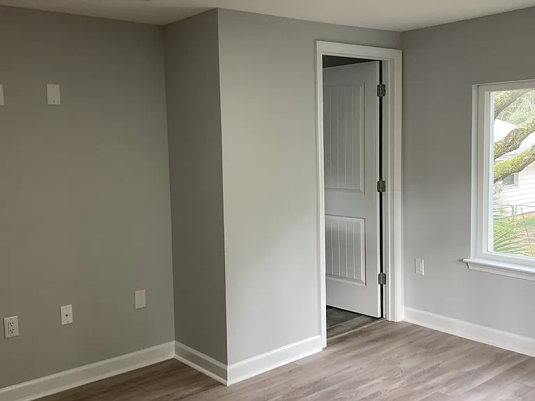 719 Cypress Dr — Photo 42