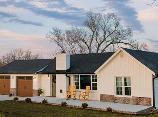 19840 163rd St, Basehor, KS 66007