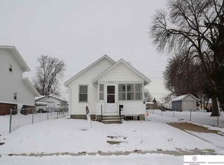 6042 S 37th St, Omaha, NE 68107