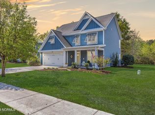 107 Superior Ct, Hampstead, NC 28443