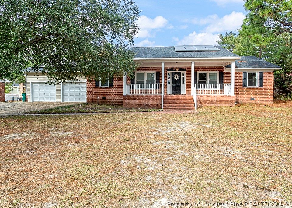 3678 Golfview Rd, Hope Mills, NC 28348 Zillow