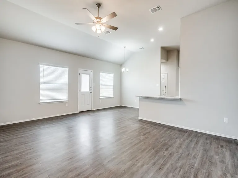 624 Heathers Way #626 — Photo 8