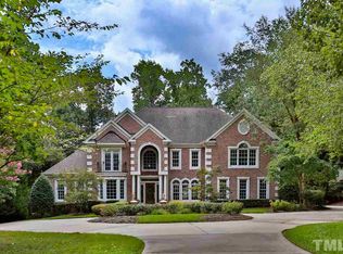 10209 Governors Dr, Chapel Hill, NC 27517