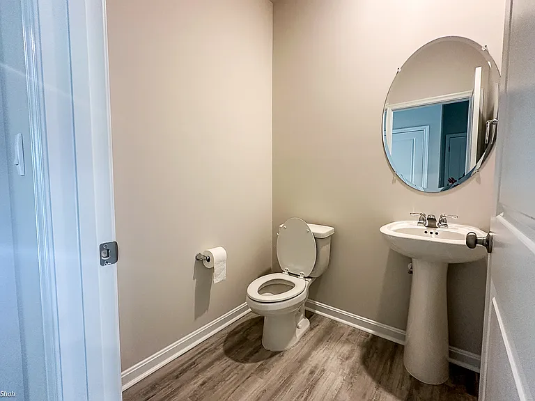 4044 Brians Ln — Photo 10
