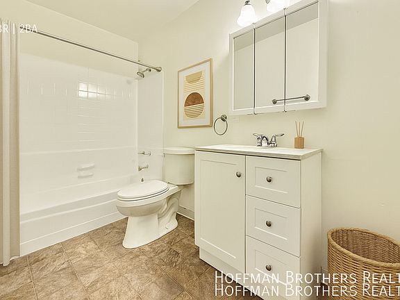 3rd image of 3637 Keystone Ave APT 13
