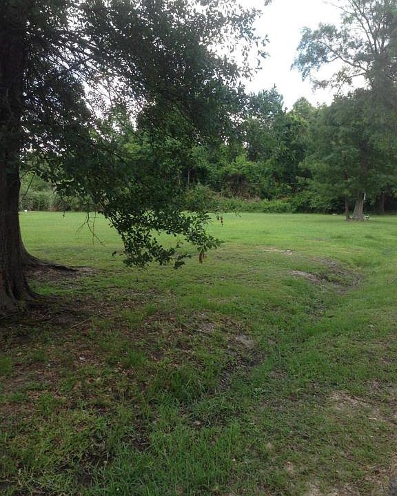 2nd image of 6048 Red Bud Dr