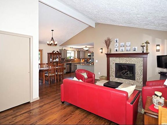 3rd image of 7159 S Angelsea Dr