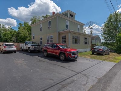 8 Short St, Cumberland, RI, 02864