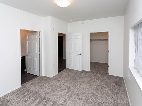 4th image of 4033 N Olympia Dr Unit 224