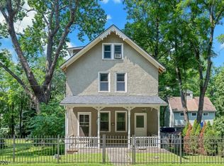 59 Main St, Peapack, NJ 07977