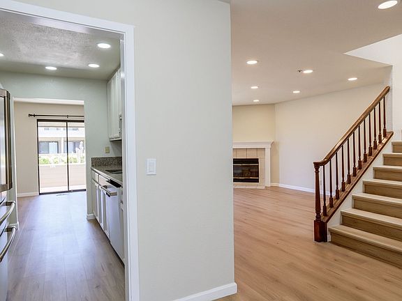 2nd image of 223 Bonita Ln
