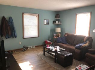 15 Centerfield St, Manchester, CT 06042