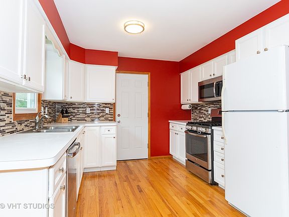 5th image of 2816 Westmorland Ave