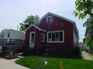 2209 S Austin St, Milwaukee, WI 53207