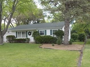 191 Peterson Pkwy, Crystal Lake, IL 60014