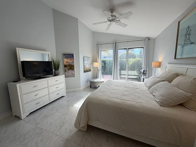 5950 Almaden Dr — Photo 22