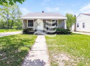 465 Montana Ave, Pontiac, MI 48341