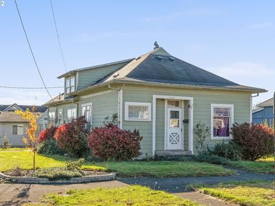 2315 8th St, Tillamook, OR, 97141