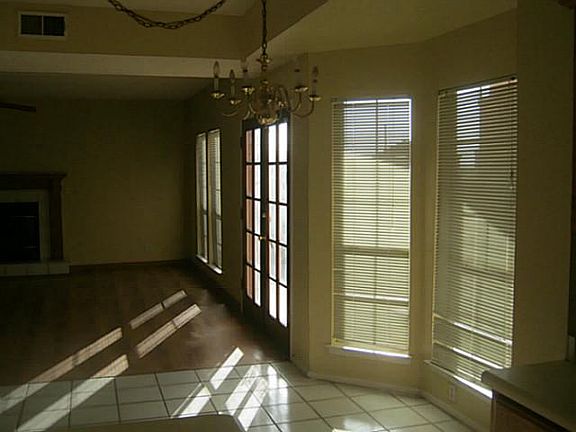 3rd image of 7445 Plaza Taurina Dr