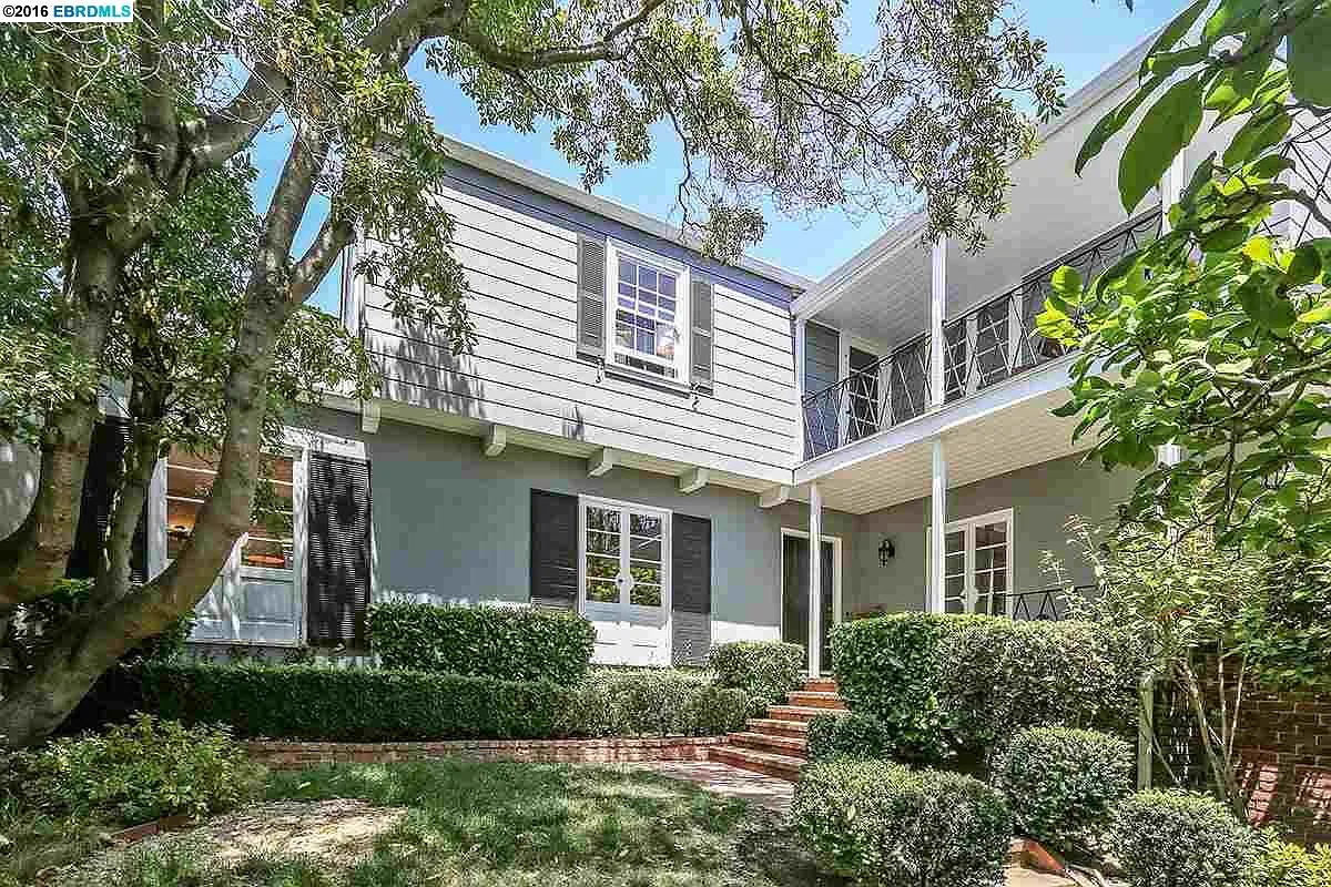 111 Pacific Ave photo 1