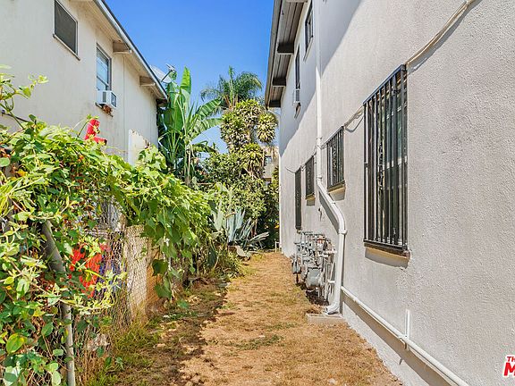 4th image of 5025 S Slauson Ave #1-4