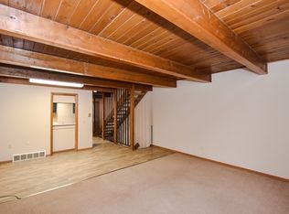 6119 Island Dr NW, Canton, OH 44718